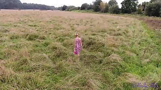 Outdoor Sex - Picnic Time Surprise