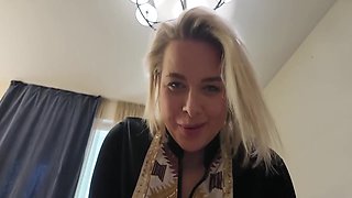 Nikky Dream In Uvey Ogluna Cinselligi Ogreten Sarısın Kaltak Deneyimlerini Sikiserek Yansıtıyor 10 Min