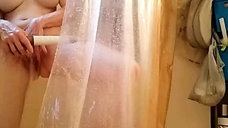 Amateur blondie solo anal masturbation