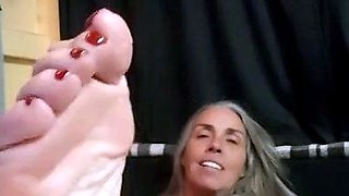 Flexible foot fetish masturbating with feet and hands