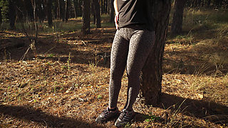 Girl Teases Her Big Cameltoe in Leopard Leggings Outdoors