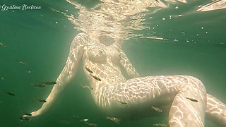 I secretly filmed  nude swimming girl with perfect body on my go pro camera