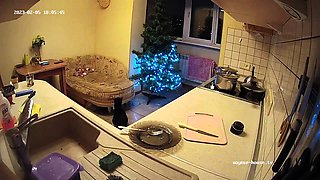 Amateur couple hidden cam