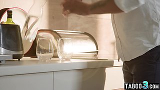 Doctor relives an butt fucking addict mommy needs