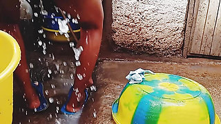 Bathing My Pregnant GF Outdoor, Dirty Environment Vibes