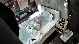 Hot amateur hidden cam