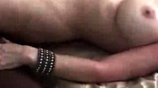 Sexy wife on vacation hooks up bb