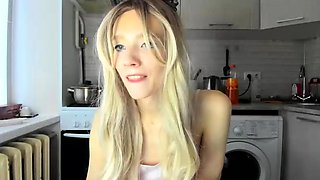 Blonde teen Sierras first erotic masturbation video