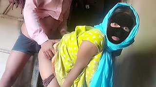 Deluwara Bhabhi Village Hot Girls Sex in Home