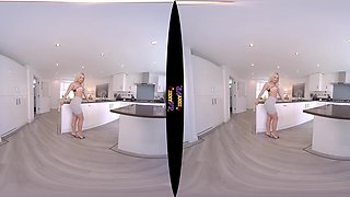 Cooking Something Naughty featuring Louise P - ZexyVR