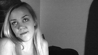 Awesome Big Boobs Blonde Masturbates In The Shower