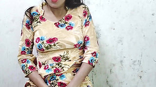 School girl homwork nhi karne par sir ne meri chut maari