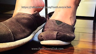 Bella's Feet Soles in Worn Out TOMS Latina Thick Soles Shoeplay Shoe Dangle Size 8 Feet Giantess Latina POV Candid