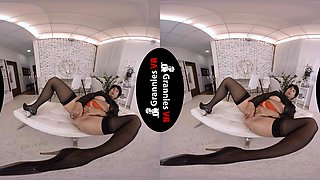Amateur Asian Solo Fucking On Cam