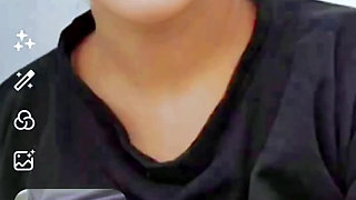 Beautiful School Girl Showing Boobs for Her Teacher on Whatsuup Video Call, Viral Whatssup Video Call Sex Chat XXX Video