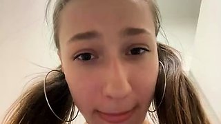 Lia__love russian stripchat camwhore in a mall toi