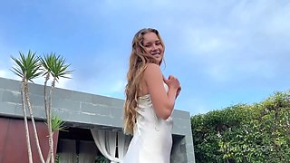 Fucking The Ass And Gapes Beside Swimming Pool