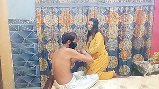 Malik ny House maid ko Kitchen sy room mai bulaya aur Nanga kr k Big Boobs chusny lga Hindi Audio Indian Desi Sex