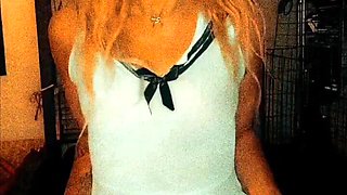 Blonde Slut Dancing