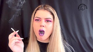 Velvet Vixen: Smoking Seduction