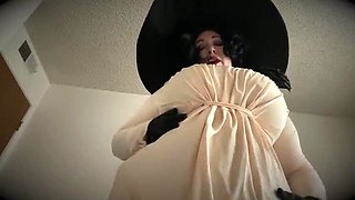 Lady Dimitrescu Craves Your Cum