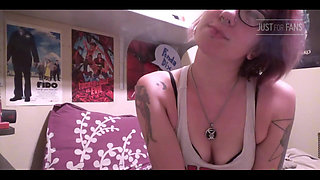Relaxing Slutty Smoke