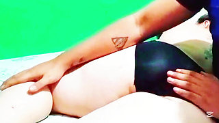 stepmother receive a rich hot massage