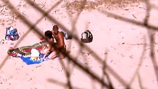 Stepsister enjoys beach sex during holiday