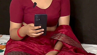 Indian Desi Aunty, You've Come My Room Just to Fuck Me.hindi Viral Video