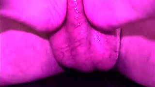Foot Loose: Unscripted MILF Footjob and Explosive Squirting Session