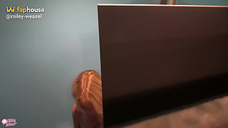 Kinky Slut Finds Dildo on Disco Toilet and Fucks Him