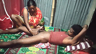 Housewife mein tel laga kar chudai ki
