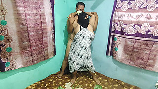 Sexy Muslim Bich Dancing