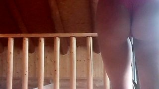 Big boob brunette masturbates on webcam