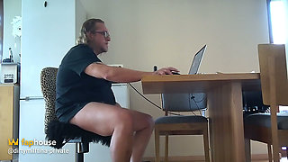 Dirtymilftina Caught Watching Porn