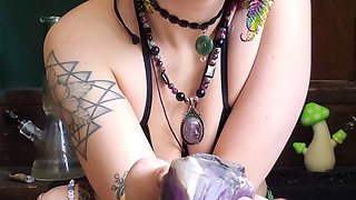 Close up MILF masturbation
