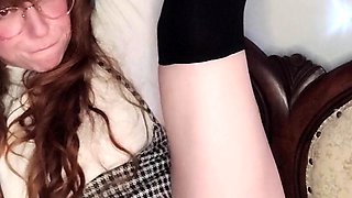 Amateur redhead fully nude on bed and masturbating