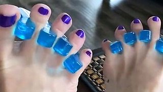 Blonde emo amateur solo masturbation