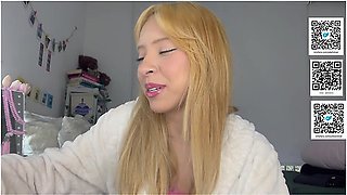 Julie Oliver - Joi Smoking And Cumming With You!