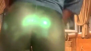 Shiny Leggings Cameltoe Dance Tease