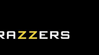 Catching Angel's Ass.Angel Youngs / Brazzers