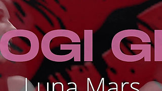 Small Boobs for the Win