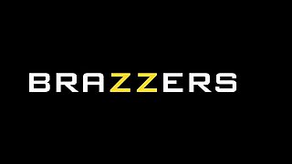 Cheating With Her Social Pussy.Kenna James / Brazzers