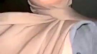 Hijab Cek In Motel Viral