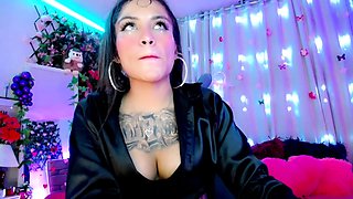 Pink pussy busty babe solo toy vibration during masturbation