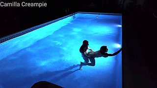 Night Time Fucking and Creampie in the Pool