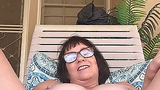 Quick Orgasm Outside in My Patio
