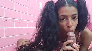 Blowage fuck-fest with the hungry daughter