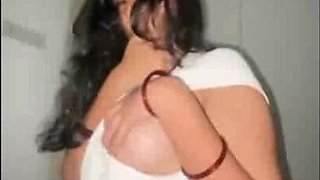 Adorable Tamil Female Displays her Naked Assets and Plumbing