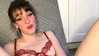 Sexy hottie Anetta Keys enjoys a solo toy masturbation